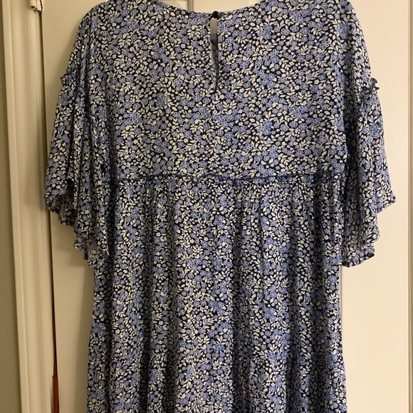 Mi Ami from Francesca’s Boutique - Navy Blue Ditsy Floral Dress - Picture 2 of 6